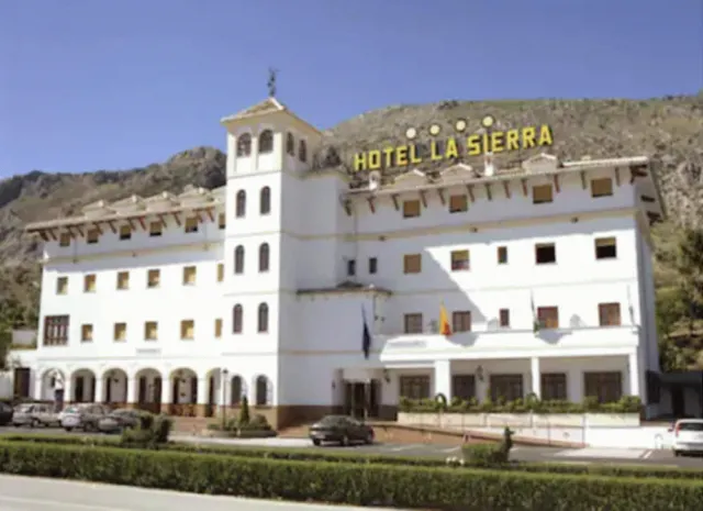 Bilder från hotellet Hotel La Sierra - nummer 1 av 31