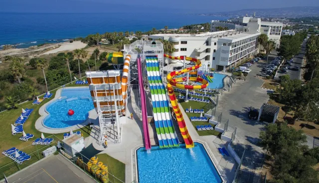 Bilder från hotellet Leonardo Laura Beach & Splash Resort - nummer 1 av 100