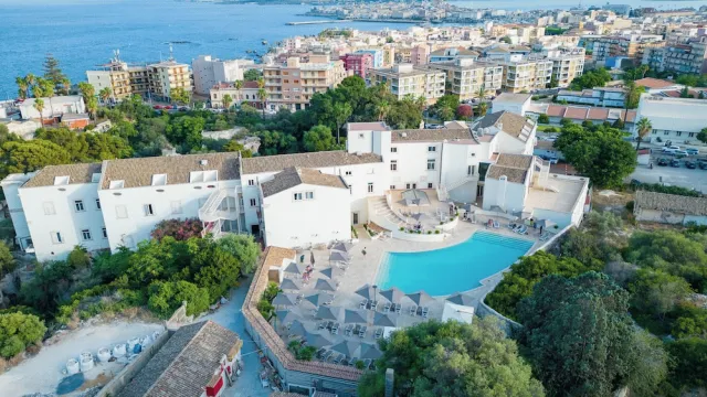 Bilder från hotellet Grand Hotel Villa Politi - nummer 1 av 75