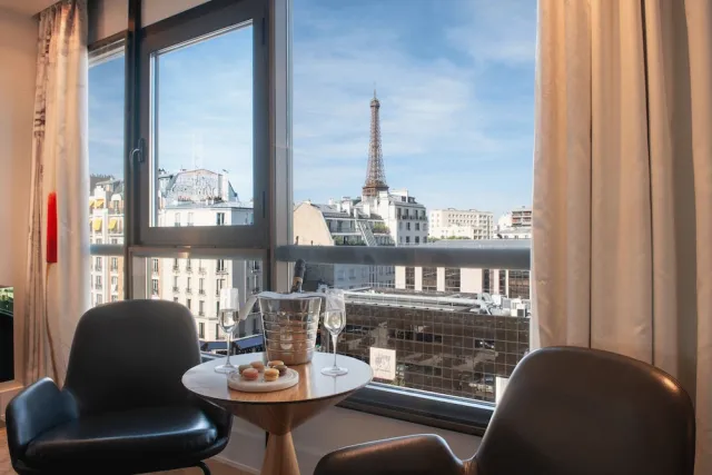 Bilder från hotellet Le Parisis Paris Tour Eiffel - nummer 1 av 41
