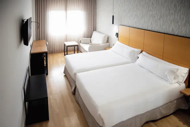 Bilder från hotellet Hotel Sercotel Gran Fama - nummer 1 av 45