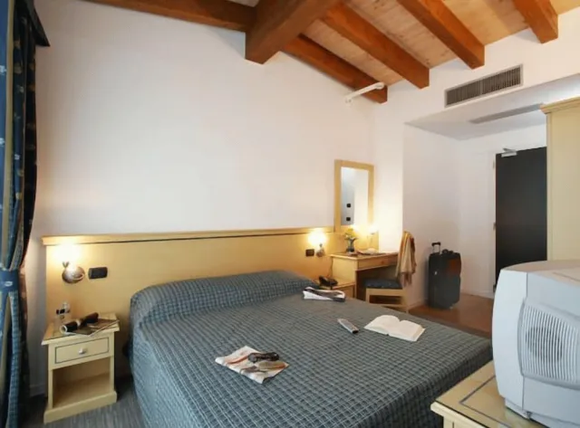 Bilder från hotellet Hotel Mary - nummer 1 av 10