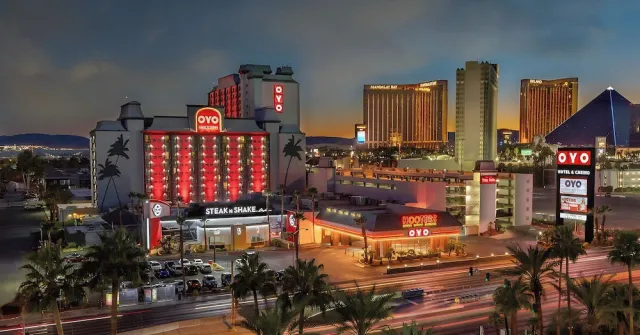 Bilder från hotellet OYO Hotel and Casino Las Vegas - nummer 1 av 62