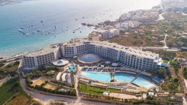 Bilder från hotellet db Seabank Resort and Spa - nummer 1 av 52