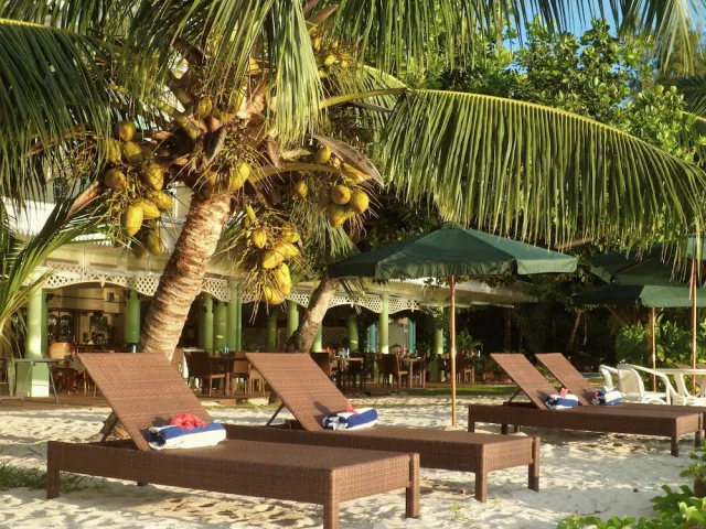 Bilder från hotellet Palm Beach Hotel - nummer 1 av 30