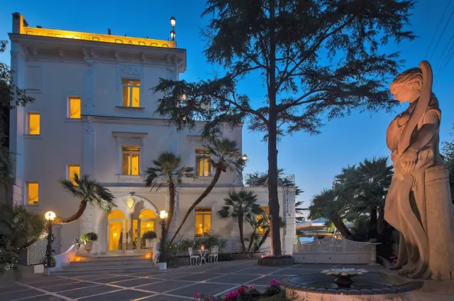 Bilder från hotellet Luxury Villa Excelsior Parco - nummer 1 av 73