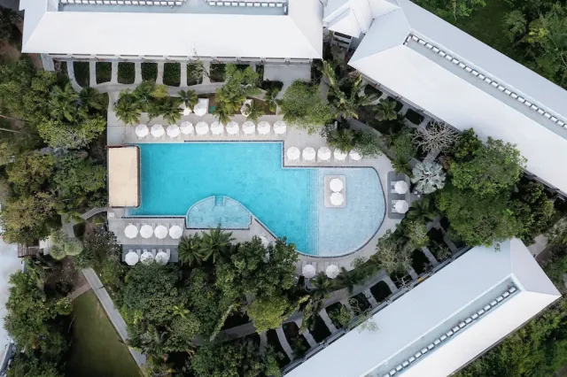 Bilder från hotellet Centara Karon Resort Phuket - nummer 1 av 10