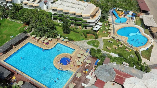 Bilder från hotellet Apollonia Beach Resort & Spa - nummer 1 av 100