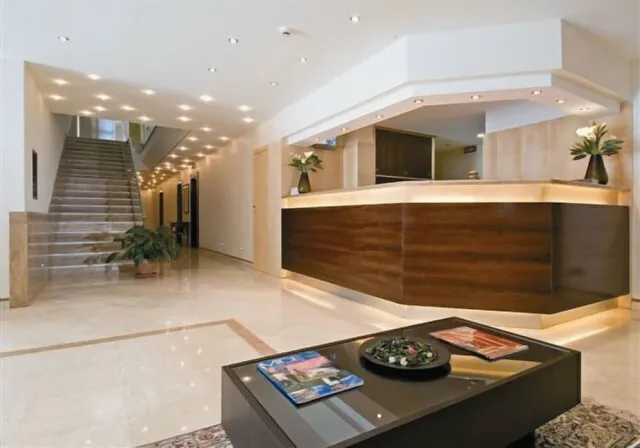 Bilder från hotellet Suites & Residence Hotel Napoli - nummer 1 av 46