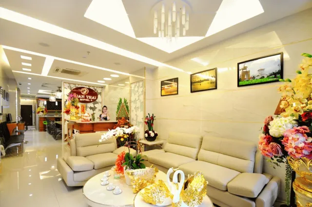 Bilder från hotellet Hoan Thai Hotel - nummer 1 av 30
