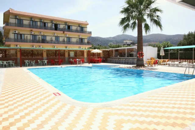 Bilder från hotellet Triton Garden Hotel - nummer 1 av 44