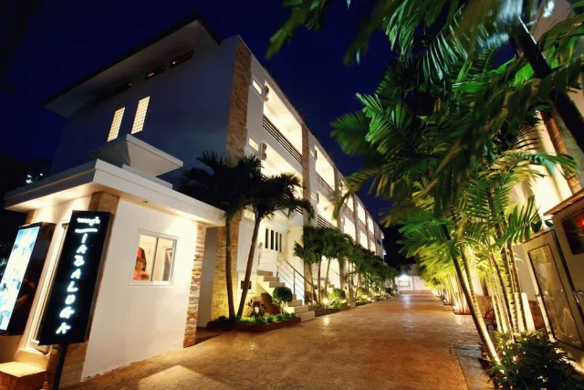 Bilder från hotellet Wongamat Pool Villas By Pattaya Sunny Rentals - nummer 1 av 23