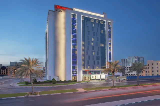 Bilder från hotellet Hampton by Hilton Dubai Airport - nummer 1 av 25