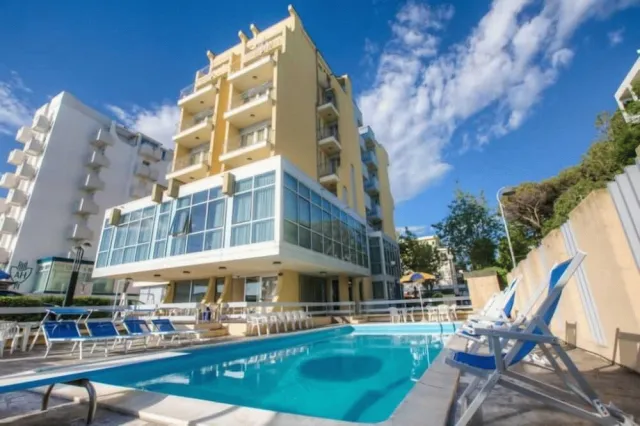 Bilder från hotellet Hotel Tilmar - nummer 1 av 10