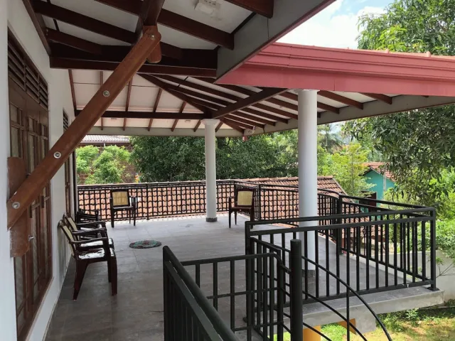Bilder från hotellet Padmi Villa - nummer 1 av 10