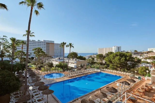 Bilder från hotellet AluaSun Cala Antena – - nummer 1 av 61