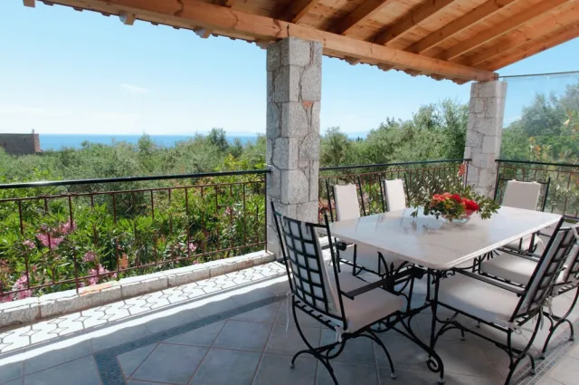 Bilder från hotellet Spacious Villa Stunning Seaview - Perfect Location - nummer 1 av 33
