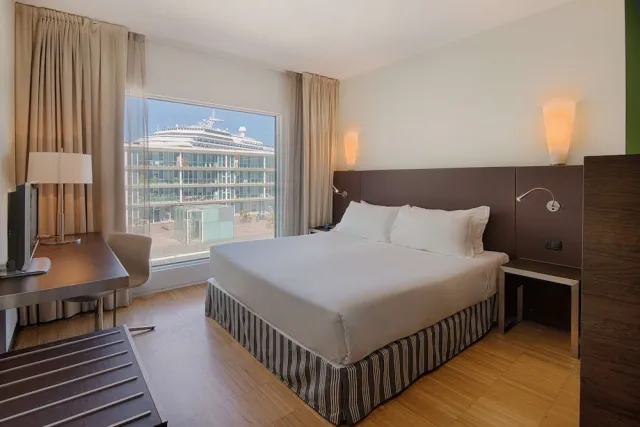 Bilder från hotellet NH Savona Darsena - nummer 1 av 30