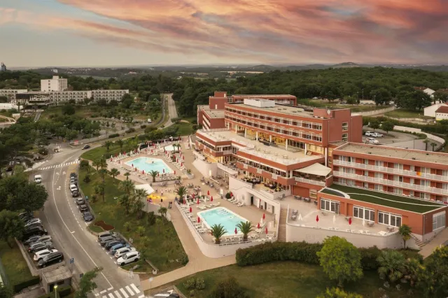 Bilder från hotellet Hotel Albatros Plava Laguna - nummer 1 av 10