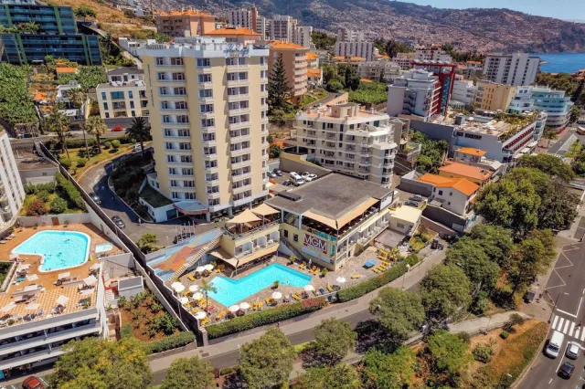 Bilder från hotellet Muthu Raga Madeira Hotel - nummer 1 av 76