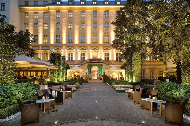 Bilder från hotellet The Grand Mark Prague - The Leading Hotels of the World - nummer 1 av 64