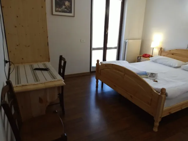 Bilder från hotellet Hotel Ristorante Sassi Rossi - nummer 1 av 7