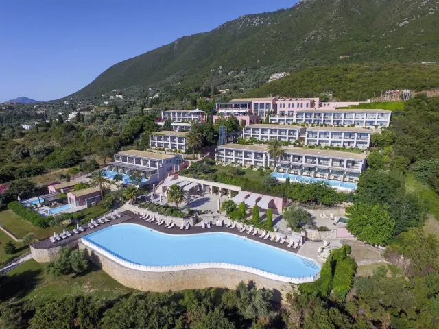 Bilder från hotellet Ionian Blue Bungalows And Spa Resort - nummer 1 av 77