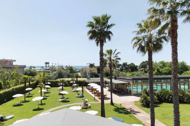 Bilder från hotellet Hotel Villa Undulna - Terme della Versilia - nummer 1 av 79