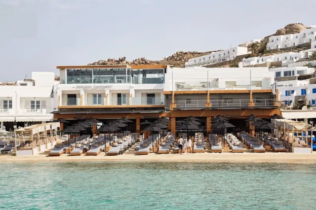 Bilder från hotellet Kosmoplaz Beach Hotel - nummer 1 av 81