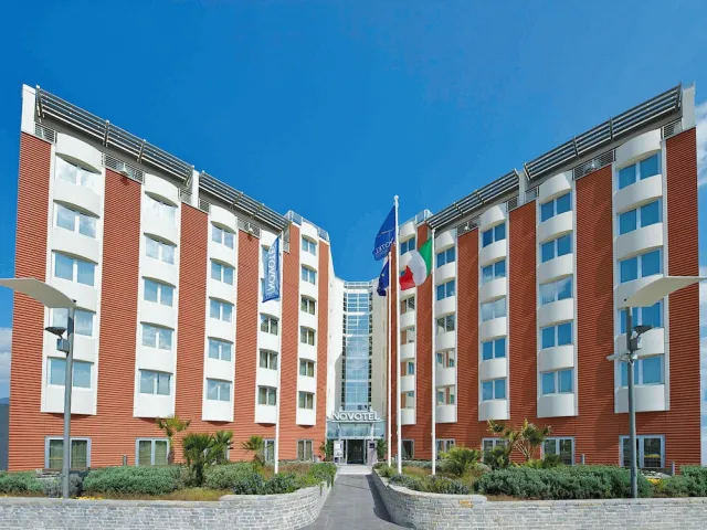 Bilder från hotellet Hotel Novotel Salerno Est Arechi - nummer 1 av 60