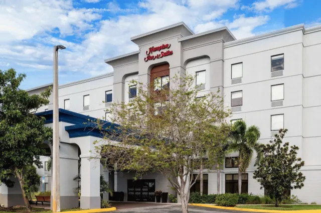 Bilder från hotellet Hampton Inn & Suites Ft. Lauderdale West-Sawgrass/Tamarac - nummer 1 av 36