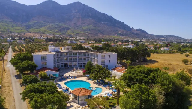 Bilder från hotellet Hotel Sempati - nummer 1 av 26