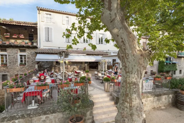 Bilder från hotellet Hotel restaurant des Maures - nummer 1 av 57