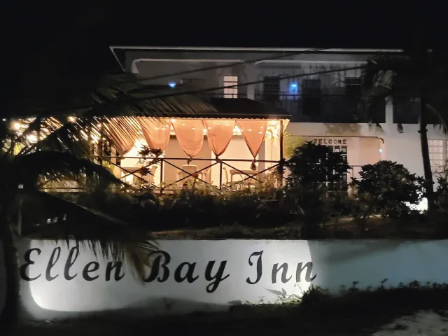 Bilder från hotellet Ellen Bay Inn - nummer 1 av 50
