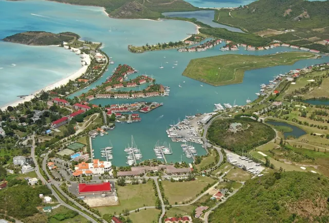 Bilder från hotellet Seascape Villa - nummer 1 av 23