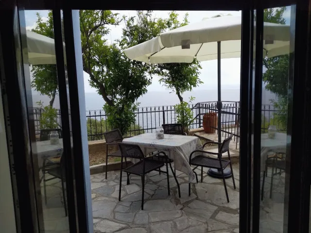 Bilder från hotellet Zennova Sea & Mount Athos View 2 - nummer 1 av 19