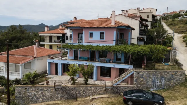 Bilder från hotellet Zennova Sea & Mount Athos View 3 - nummer 1 av 16