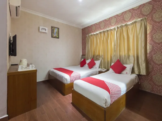 Bilder från hotellet Super OYO 998 Queen City Hotel - nummer 1 av 10