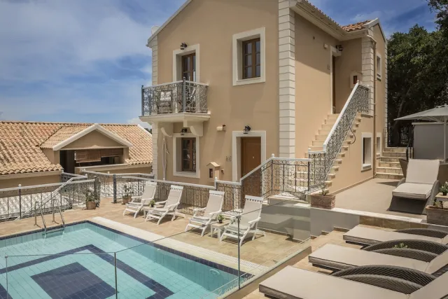 Bilder från hotellet Faros Suites - Adults Only - nummer 1 av 68
