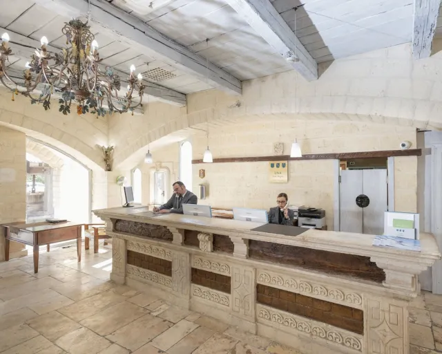 Bilder från hotellet UNAHOTELS Regina Bari - nummer 1 av 49