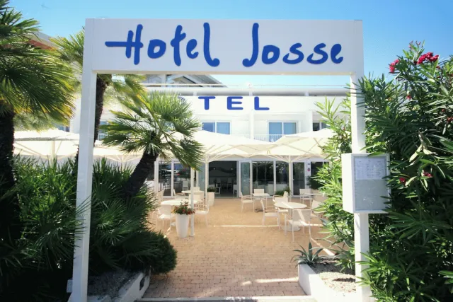 Bilder från hotellet Hotel Josse - nummer 1 av 33