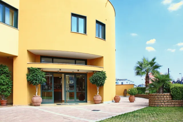 Bilder från hotellet City Hotel - nummer 1 av 35