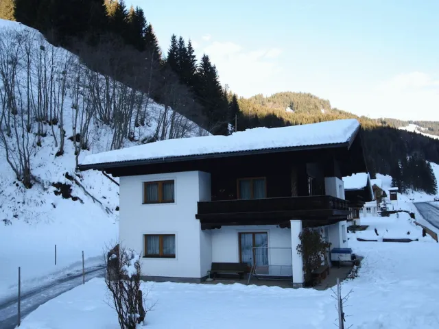 Bilder från hotellet Spacious Apartment near Ski Area in Salzburg - nummer 1 av 22