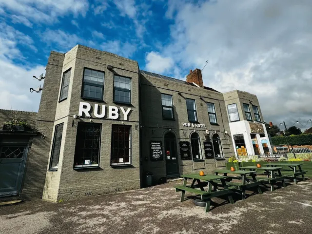 Bilder från hotellet OYO Ruby Pub & Hotel - nummer 1 av 10