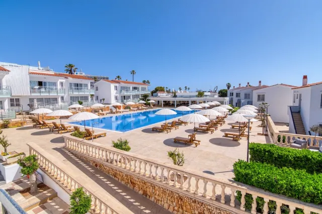 Bilder från hotellet Naranjos Resort Menorca - nummer 1 av 41