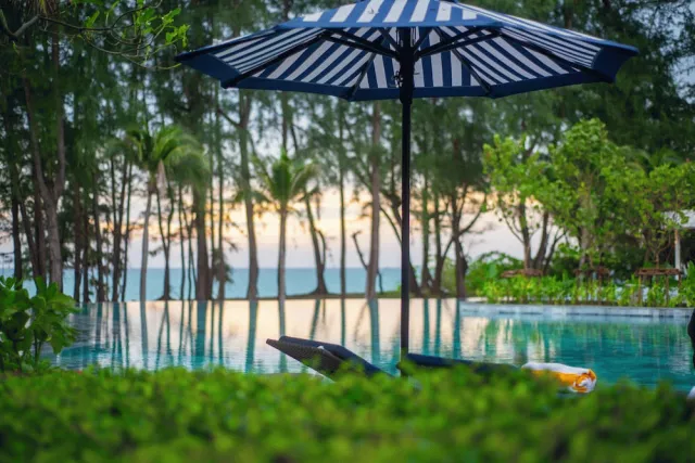 Bilder från hotellet Le Méridien Phuket Mai Khao Beach Resort - nummer 1 av 100