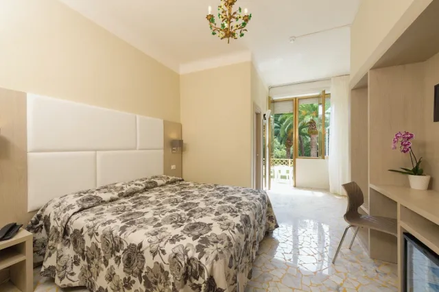 Bilder från hotellet Albergo Battelli - Adults Only - nummer 1 av 57
