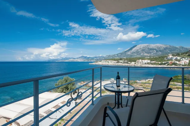 Bilder från hotellet Open Sea Luxury Apartments - nummer 1 av 100