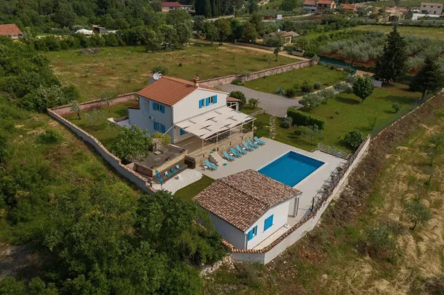 Bilder från hotellet Villa Tanga near Rovinj with Pool - nummer 1 av 22