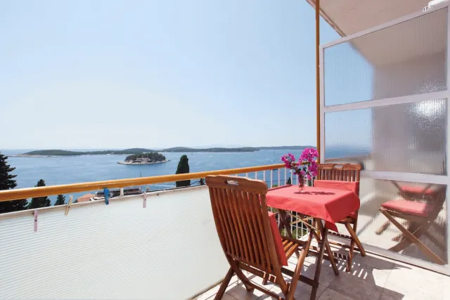 Bilder från hotellet Rooms Vinka Tudor - nummer 1 av 59